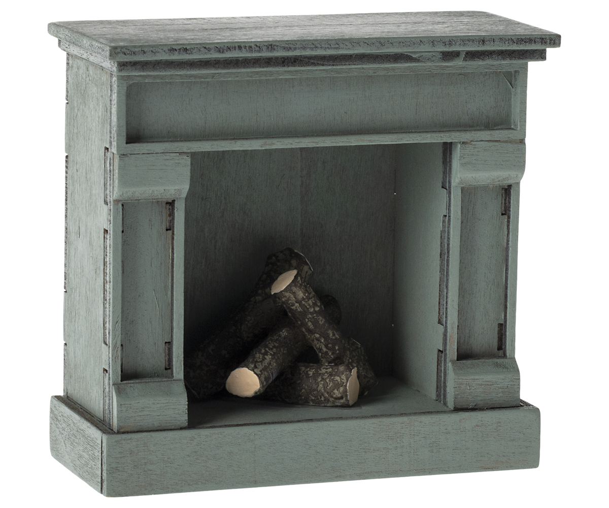 Maileg Fireplace, Vintage Blue (Battery NOT Included)