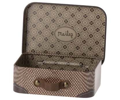 *PRE-ORDER* - Maileg Suitcase, Micro, Brown - *ESTIMATED ARRIVAL EARLY APRIL 2024*