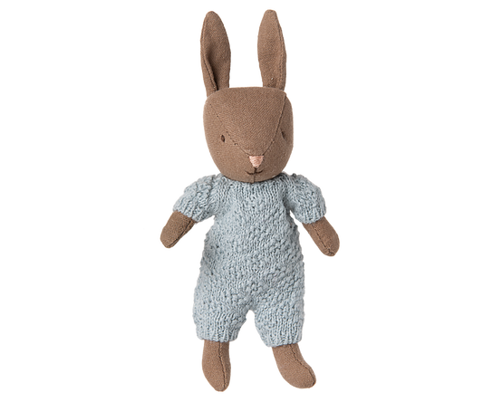 *PRE-ORDER* - Maileg Rabbit, Micro (Magnetic Hands) - Brown, Blue Knitted Suit - *ESTIMATED ARRIVAL EARLY OCTOBER 2025*