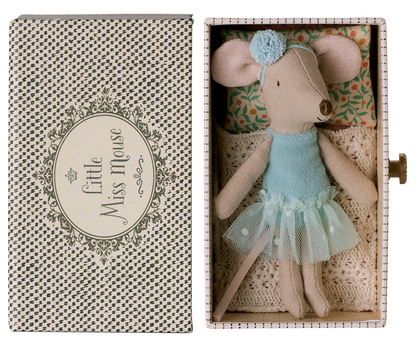 *PRE-ORDER* - Maileg Dance Mouse In Daybed, Little Sister - *ESTIMATED ARRIVAL EARLY JUNE 2025*