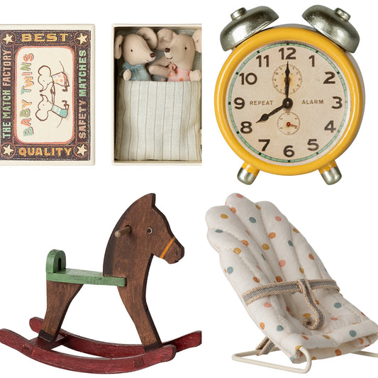 *FREE GIFT WRAPPING* - Maileg Twins, Baby Mice In Matchbox Playroom Set (Yellow) Bundle - Worth £67.50