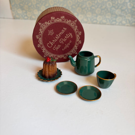 *EX-PROP, MISSING 1 CUP & TEAPOT LID* - Christmas Tea Party, Mouse