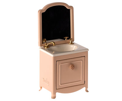 Maileg Bathroom Essentials (Powder) Bundle - Worth £86