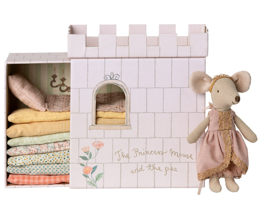 *SPECIAL OFFER* - Maileg Princess & The Pea, Big Sister Mouse